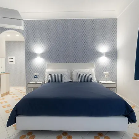 Апартаменти Estate4home - Niko's Позітано
