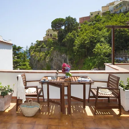 Appartamento Estate4home - Niko's *